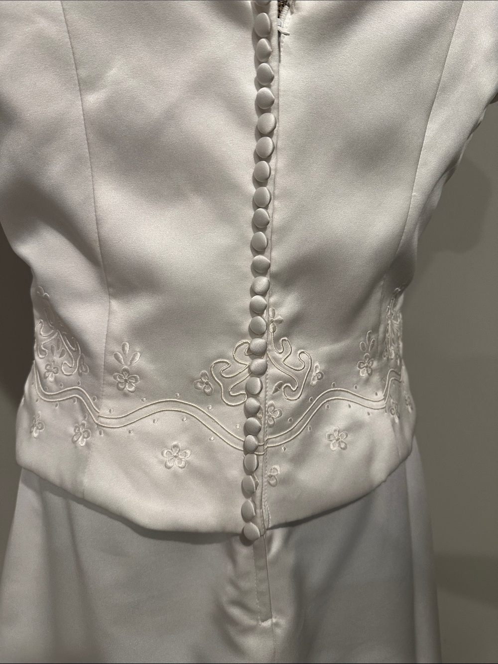 Jordan Limited White Satin Two-Piece short sleeve Bridal Gown Size 14 - Picture 4 of 10